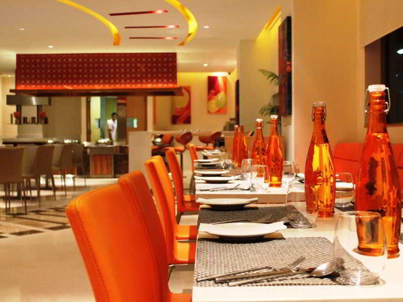 Ibis Jaipur City Centre - An Accor Brand Exteriör bild